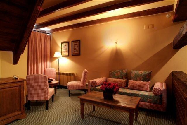 Hotel Bassibe 4*