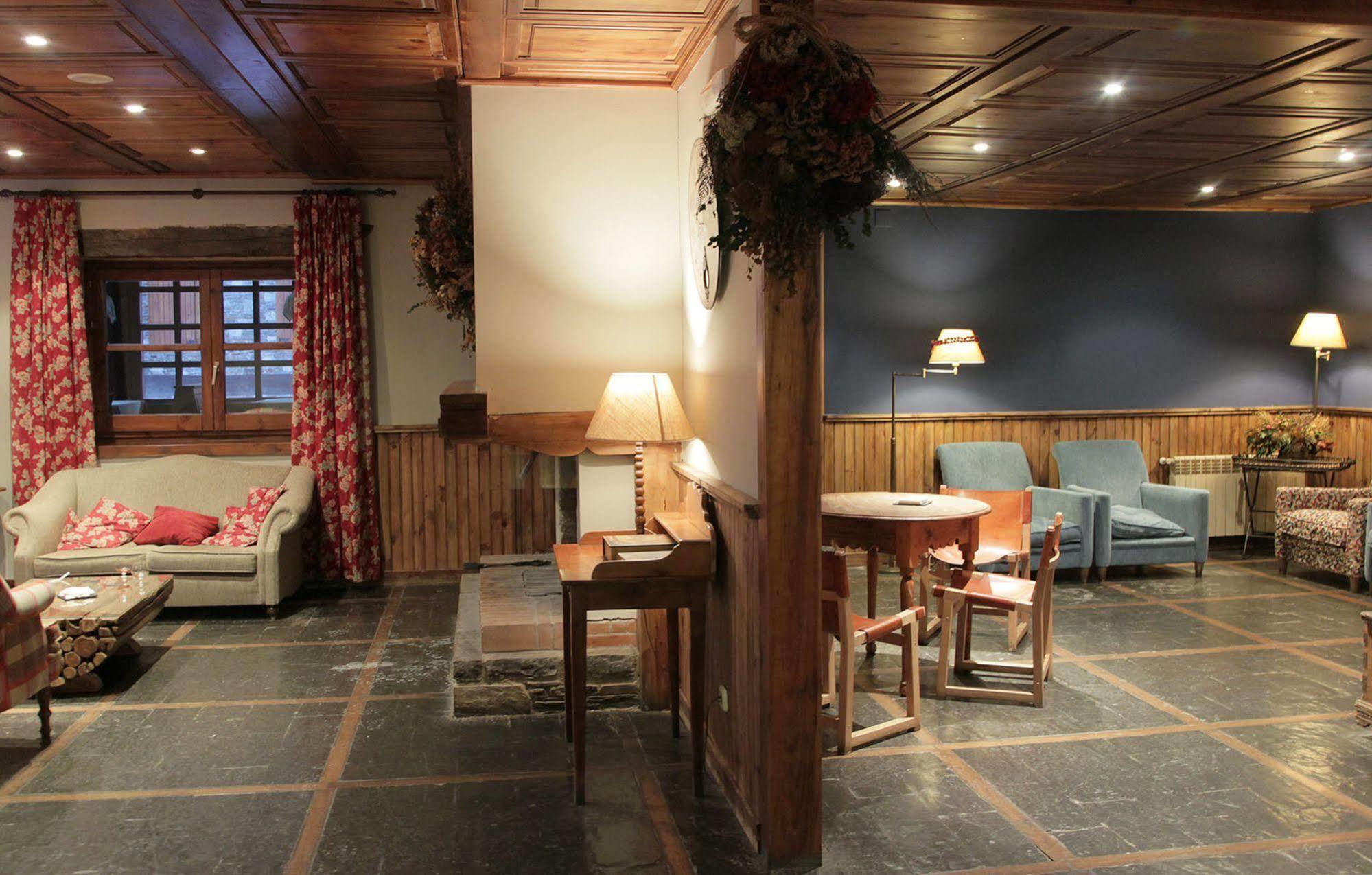 Hotel Bassibe 4*